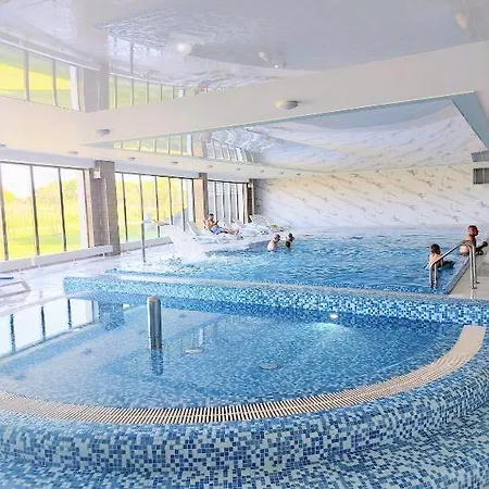 アパート Apartament Porta Mare Lux - Widok Na Morze, 7 Pietro, Zapraszamy Z Psami ジブヌベク